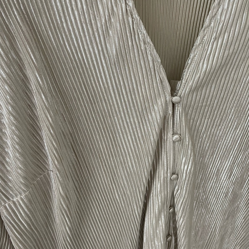 VICI Top - Picture 4 of 5